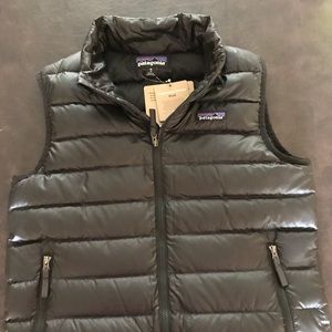 Patagonia Vest. It can be worn for a girl or boy.